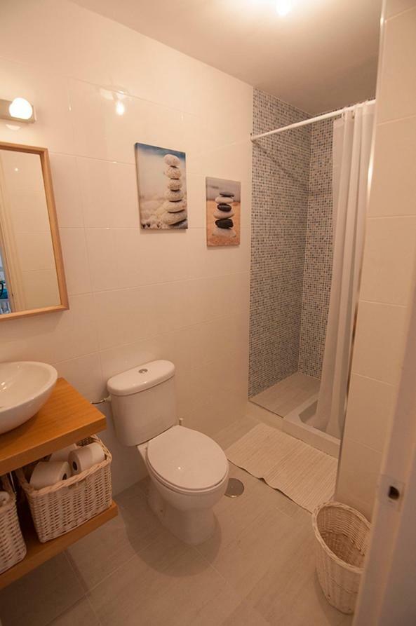 Luminoso Y Fresco Apartamento En 2ª Linea De Playa 푸엔히롤라 외부 사진